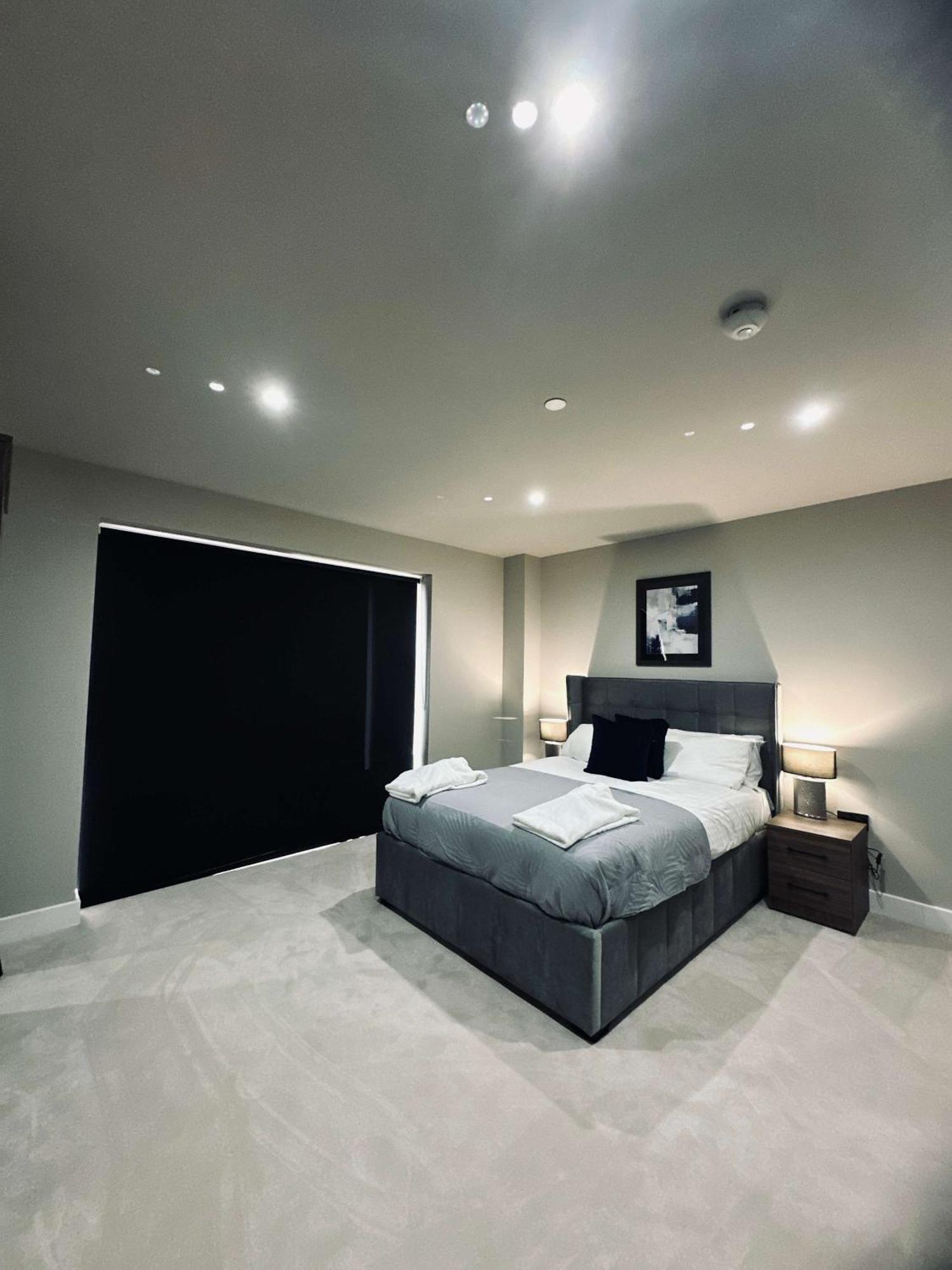 Fantastic 2 Bedroom In *