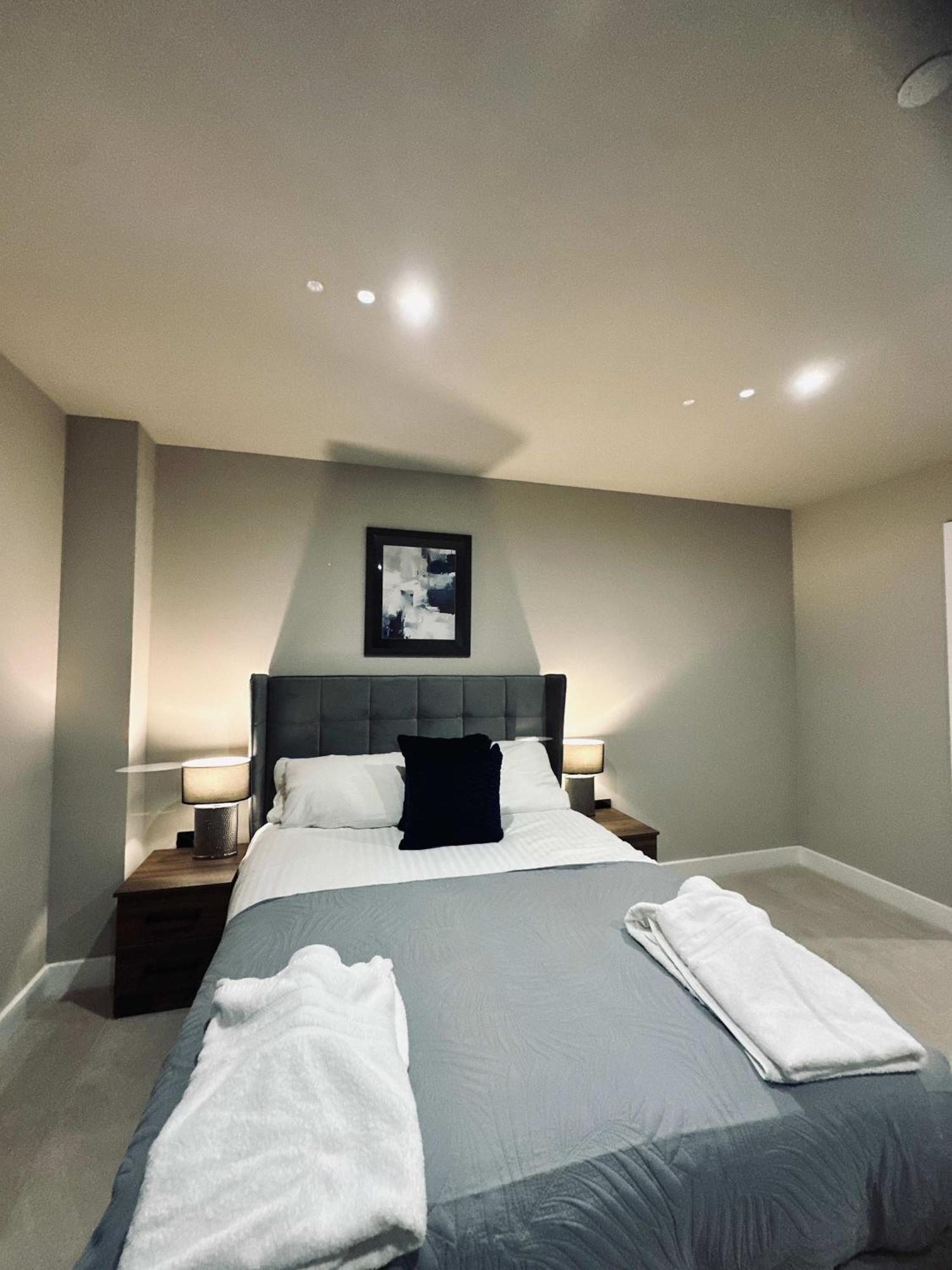 Fantastic 2 Bedroom In *